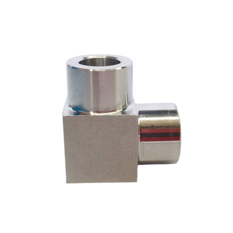 對焊彎通中間接頭